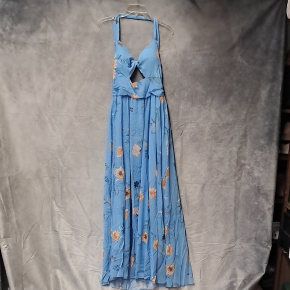 Blue Sleeveless Spaghetti Strap Sundress - Picture 1 of 6